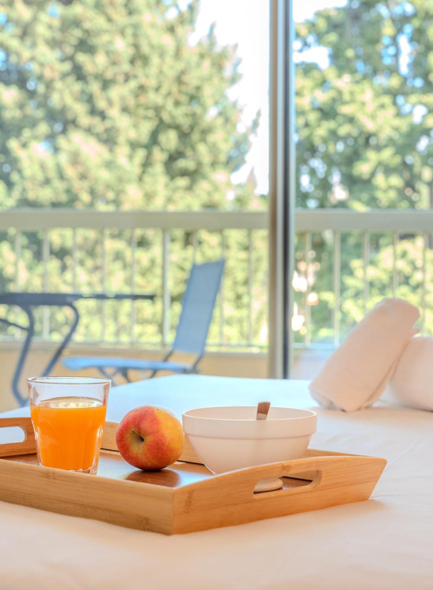 Les 15 Pins & La Mer -Your Green Getaway Near Sea & Beach Antibes Zewnętrze zdjęcie
